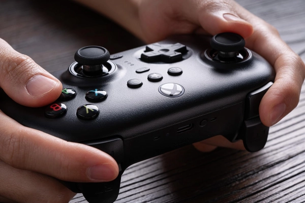 8BitDo Ultimate 3-режимний контроллер для Xbox, з эфектом Холла Xbox Series X|S и Xbox One Чорний