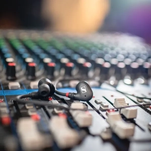 Дротові Навушники Sennheiser IE 40 Pro Чорні