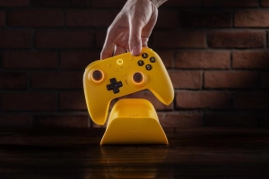 8BitDo Ultimate 2 Bluetooth Геймпад Switch, Switch 2, ПК з Windows, TMR, Еффект Холла Yellow