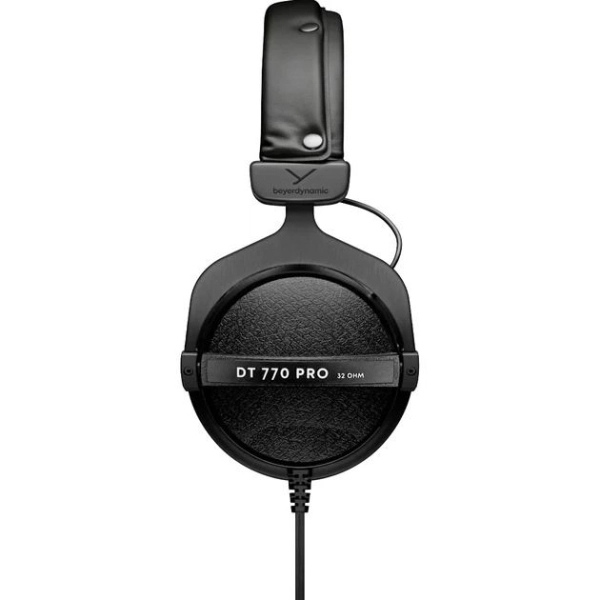 Навушники Beyerdynamic DT 770 PRO 32 Om Чорні